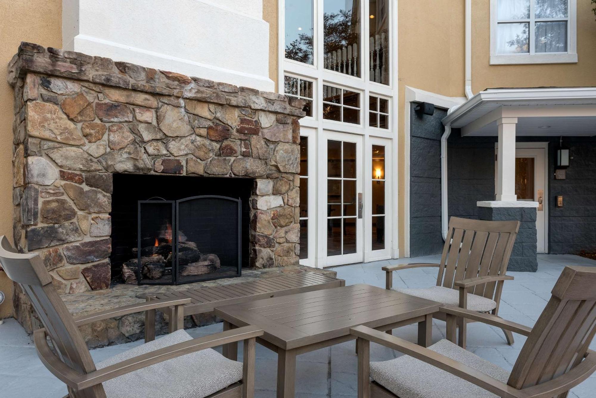 Homewood Suites By Hilton Raleigh/Cary Exterior photo